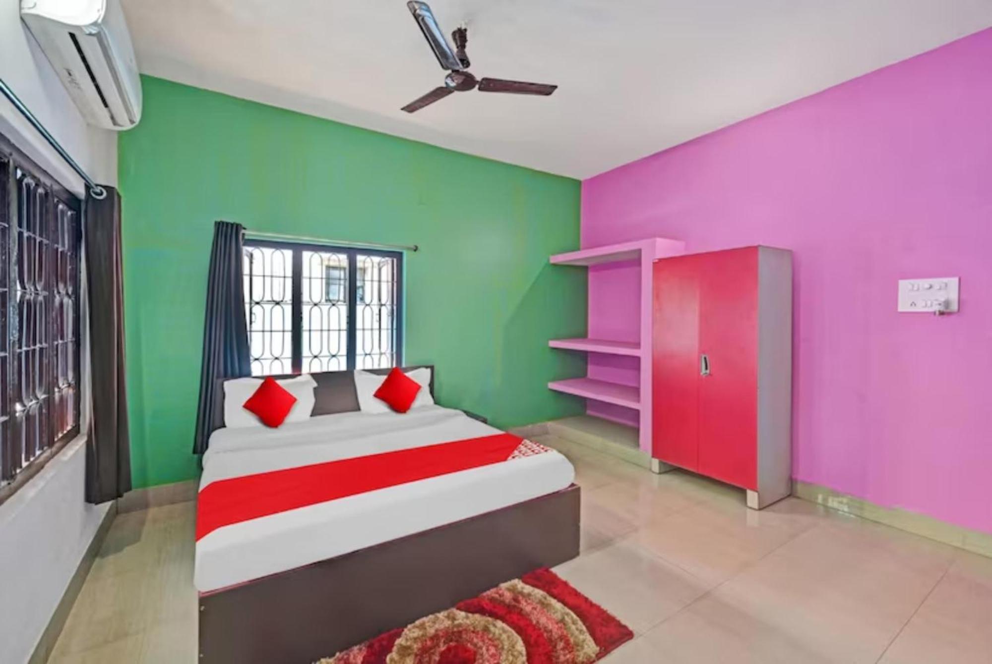 Hotel Madison Homes Bhubaneswar Bagian luar foto
