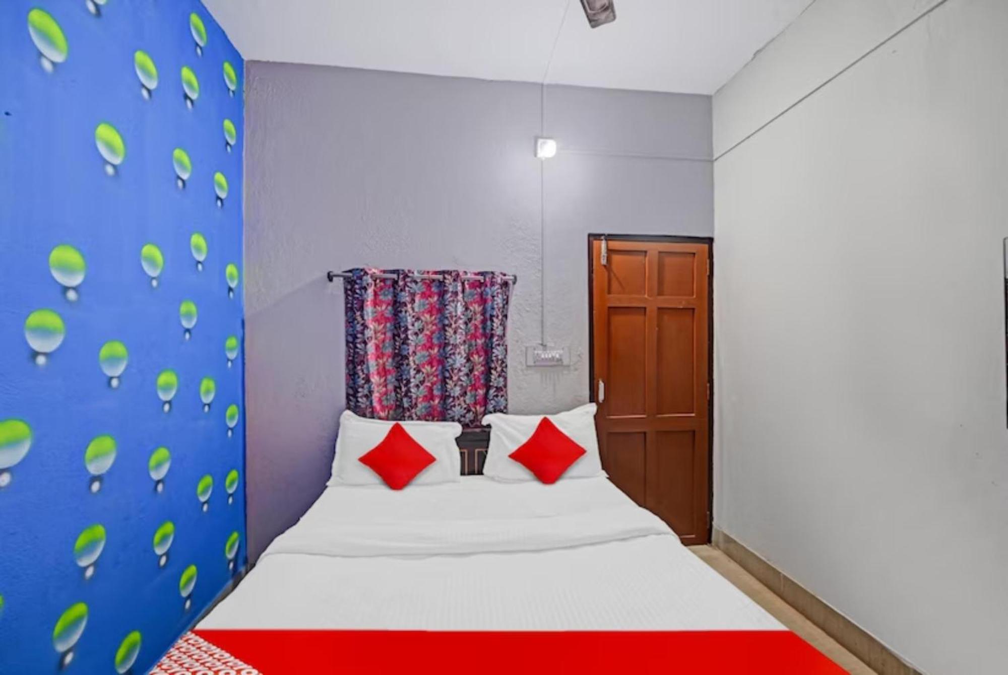 Hotel Madison Homes Bhubaneswar Bagian luar foto